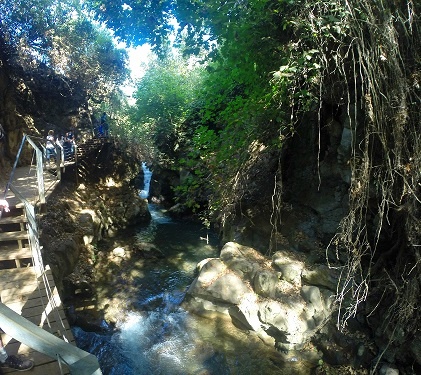 השביל התלוי בבניאס