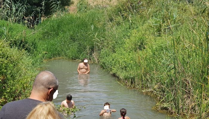 מעיין אלרואי ותחנת רכבת העמק המשוחזרת – שכשוך לצד היסטוריה
