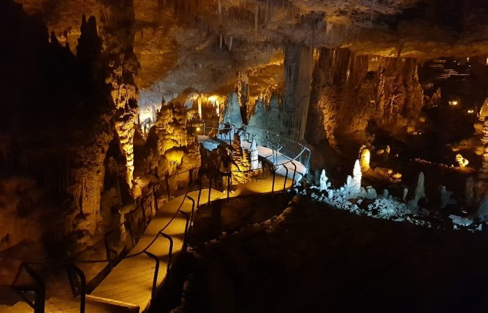 שמורת הטבע מערת הנטיפים ירושלים