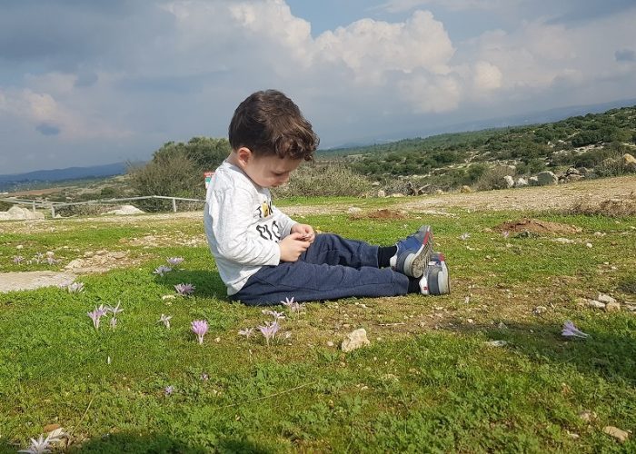 חרבת בורגין פארק עדולם – צרפת – טיול מערות חוויתי