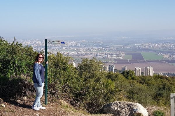 מסלול בחורשת הארבעים ומצוקי הארבעים – פארק הכרמל