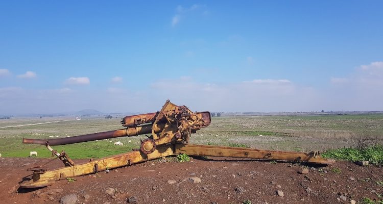 אנדרטת הזיכרון בתל סאקי – מלחמת יום הכיפורים