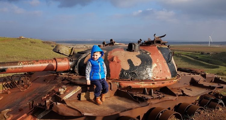 אנדרטת זיכרון עוז 77 עמק הבכא - מלחמת יום הכיפורים