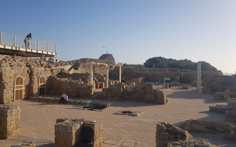 מצודת אשדוד ים וחוף המצודה – קלעת אל-מינה