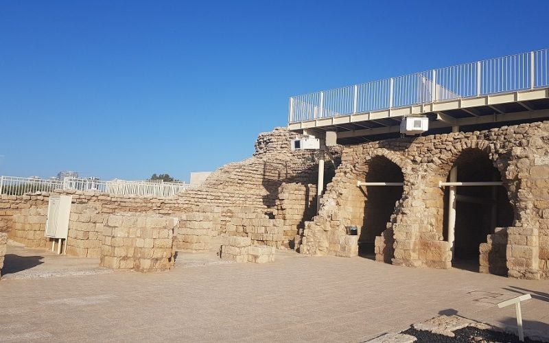 מצודת אשדוד ים וחוף המצודה – קלעת אל-מינה