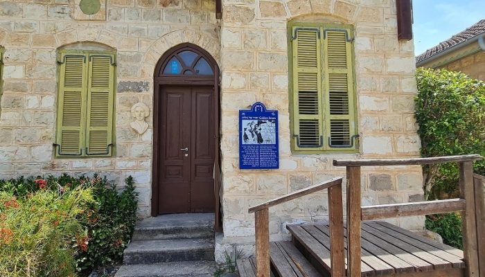 קיבוץ מרחביה – החצר הגדולה והסליק