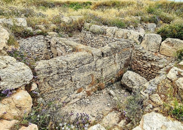 שמורת הטבע וגן לאומי חוף שקמונה והג'קוזי של חיפה