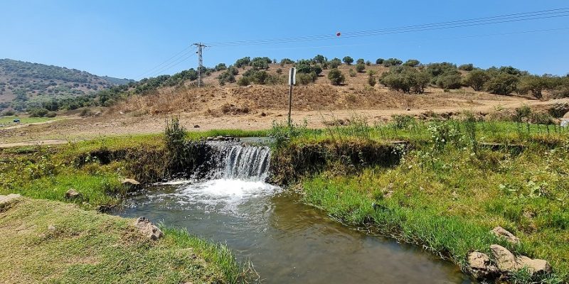 מאגר בנטל – המעיין החם לצד הר ומאגר בנטל