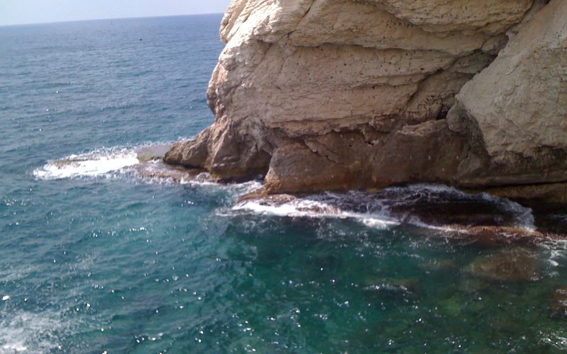 חוף ראש הנקרה אכזיב