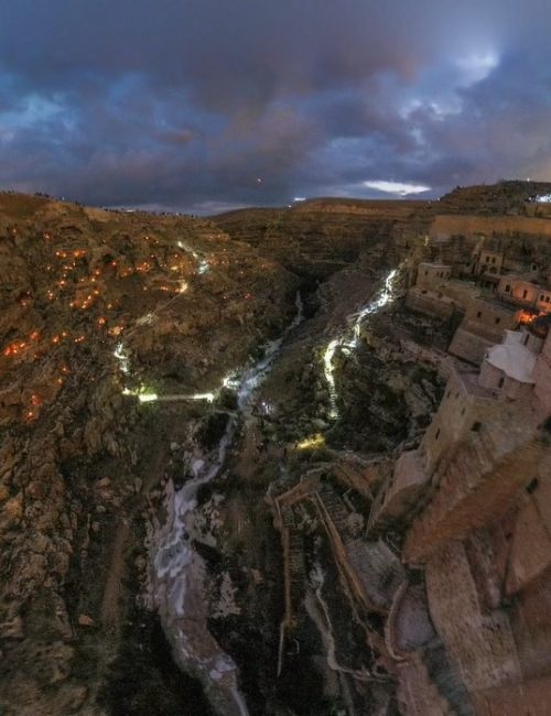 מנזר מרסבא - חג האורות שמאירים את המדבר